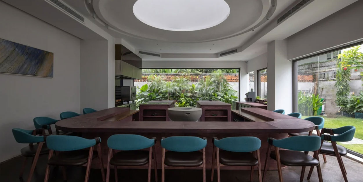 فضای دلنشین رستوران؛ تجربه‌ای فراتر از صرف غذا